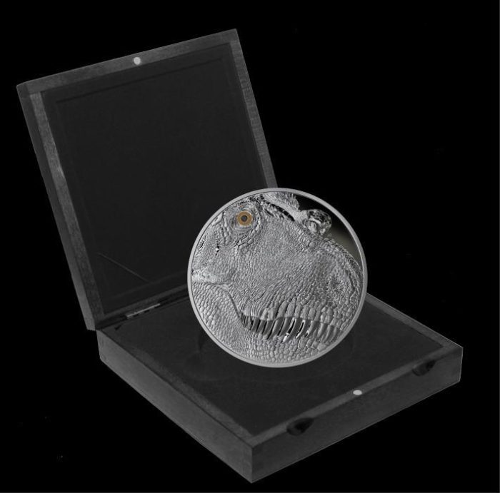 2018 $250 FINE SILVER COIN A FIERCE GAZE: TYRANNOSAURUS REX - Image 4
