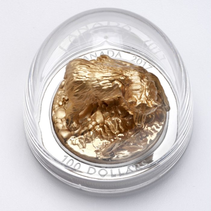 2017 $100 Sculpture Of Majestic Canadian Animals: Grizzly Bear - Pure Silver Coin [156457] - Image 5